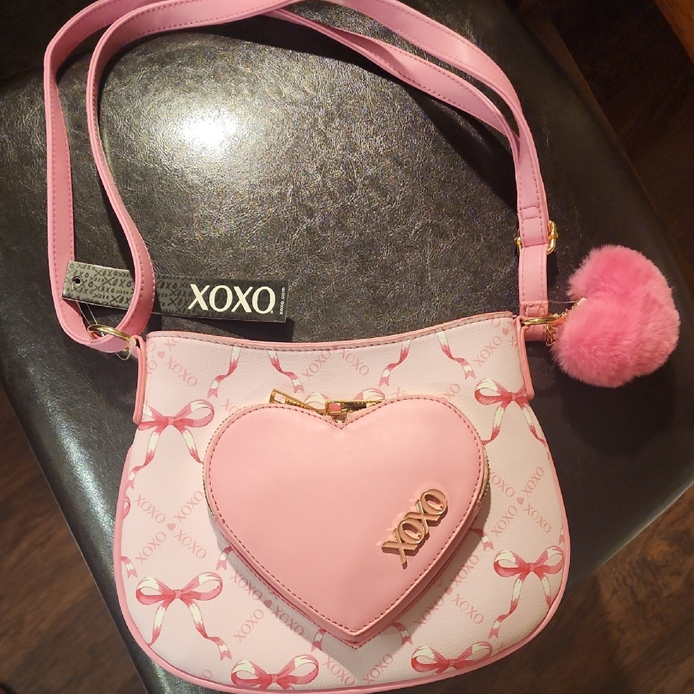 XOXO Pink Heart Accent Shoulder Bag